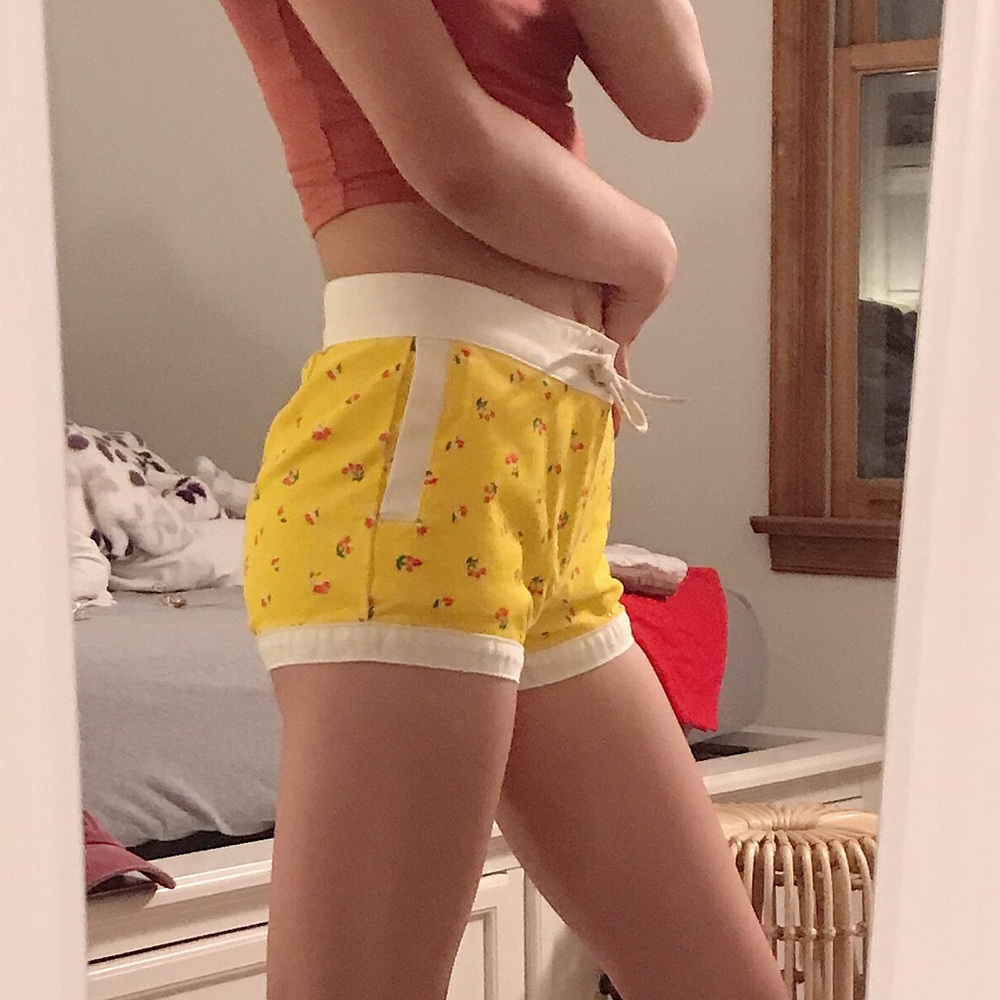 Patterned shorts - Picture 3 of 7